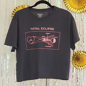 Mighty Fine graphic crop T shirt XL